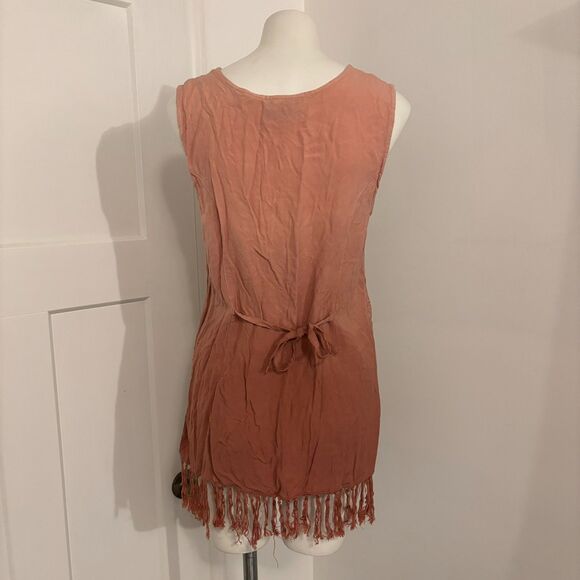 Vintage Raviya size Medium Ombre Pink Rayon Embroidered Long Boho Fringe Top - Picture 2 of 5
